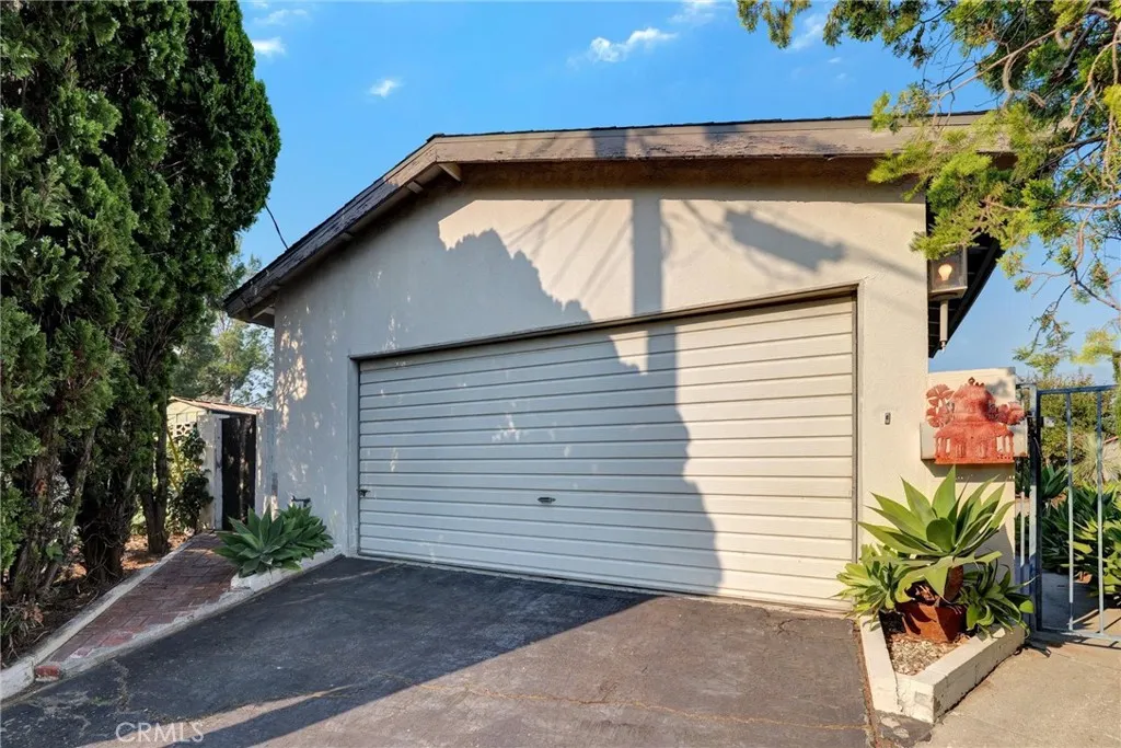 8720 Mulberry Drive, Sunland, California 91040 home-pic-31