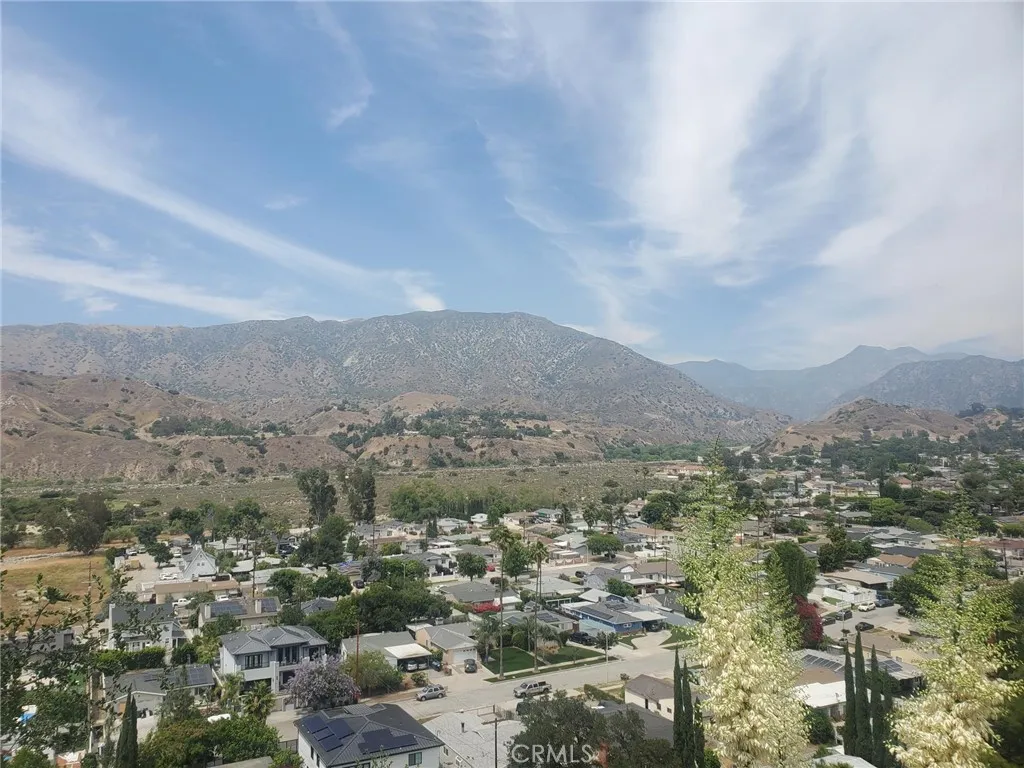 8720 Mulberry Drive, Sunland, California 91040 home-pic-40