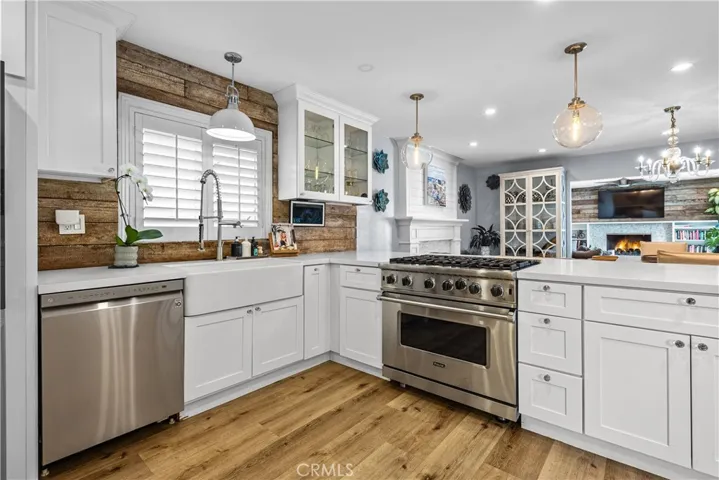 20672 Kelvin Lane, Huntington Beach, California 92646