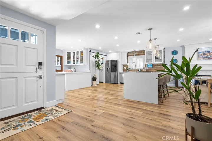 20672 Kelvin Lane, Huntington Beach, California 92646