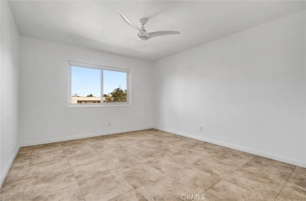 3707 E Livingston Drive 403, Long Beach, California 90803 home-pic-21