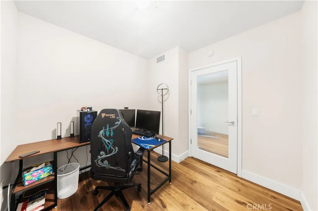 3131 Michelson Dr 1206, Irvine, California 92612 home-pic-18