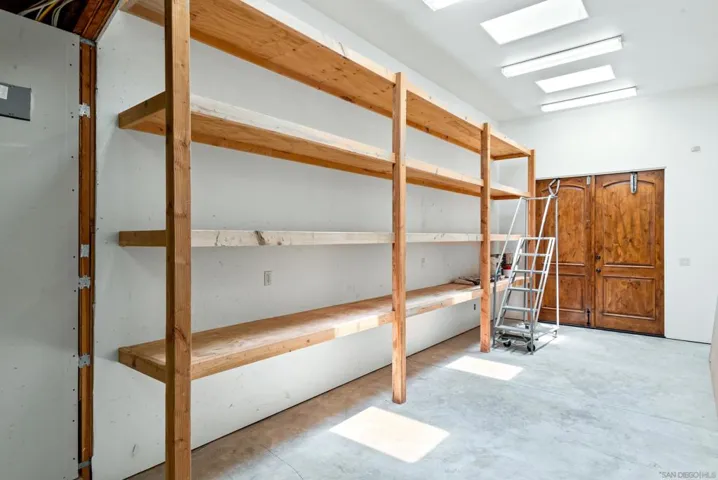 10208 Prospect Ave, Santee, California 92071