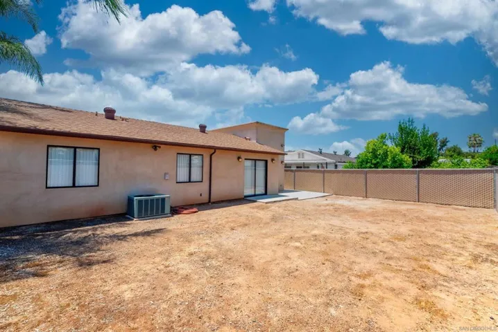 10208 Prospect Ave, Santee, California 92071