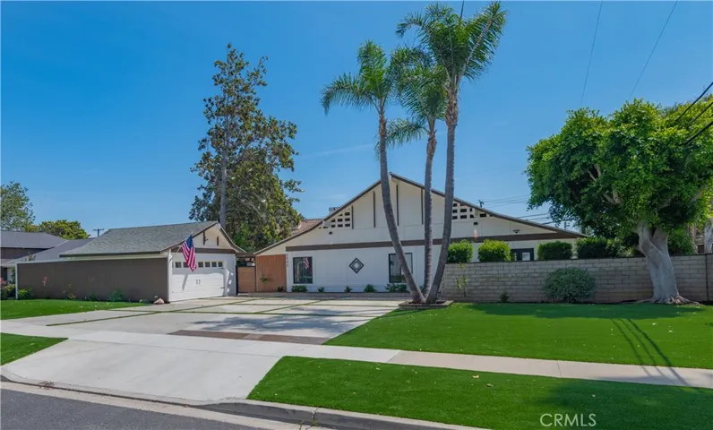 1242 Flaminian Way, Santa Ana, California 92705