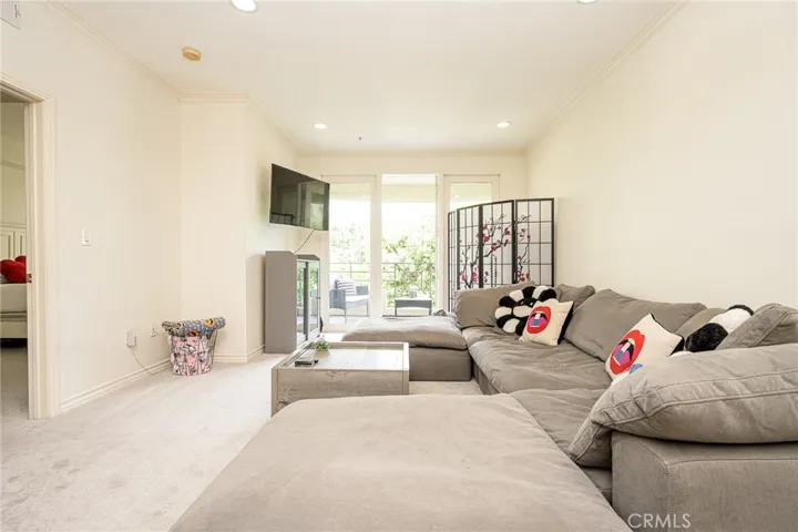 2253 Martin 215, Irvine, California 92612