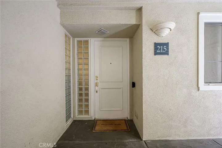 2253 Martin 215, Irvine, California 92612