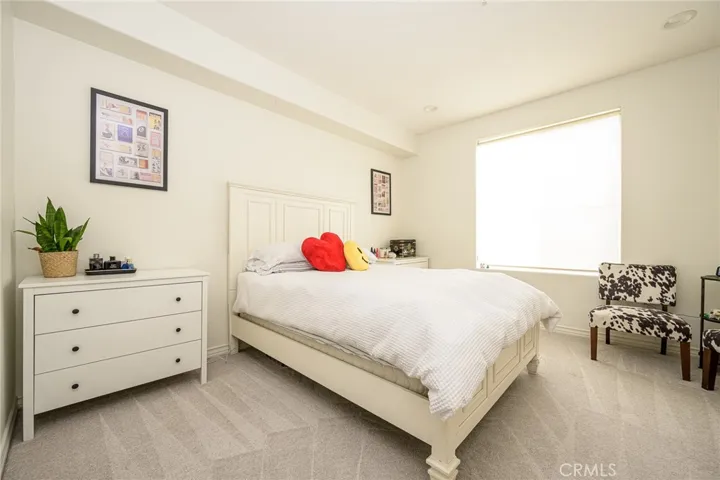 2253 Martin 215, Irvine, California 92612