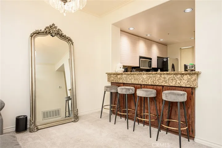2253 Martin 215, Irvine, California 92612