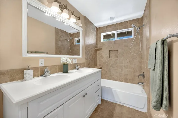 4574 Jamestowne Drive, Yorba Linda, California 92886