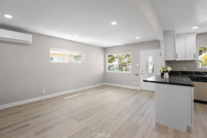 living room, kitchen