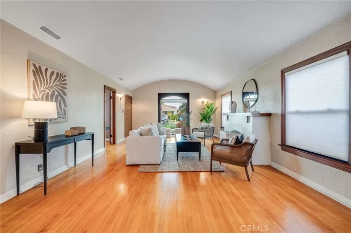 5855 Lemon Avenue, Long Beach, California 90805