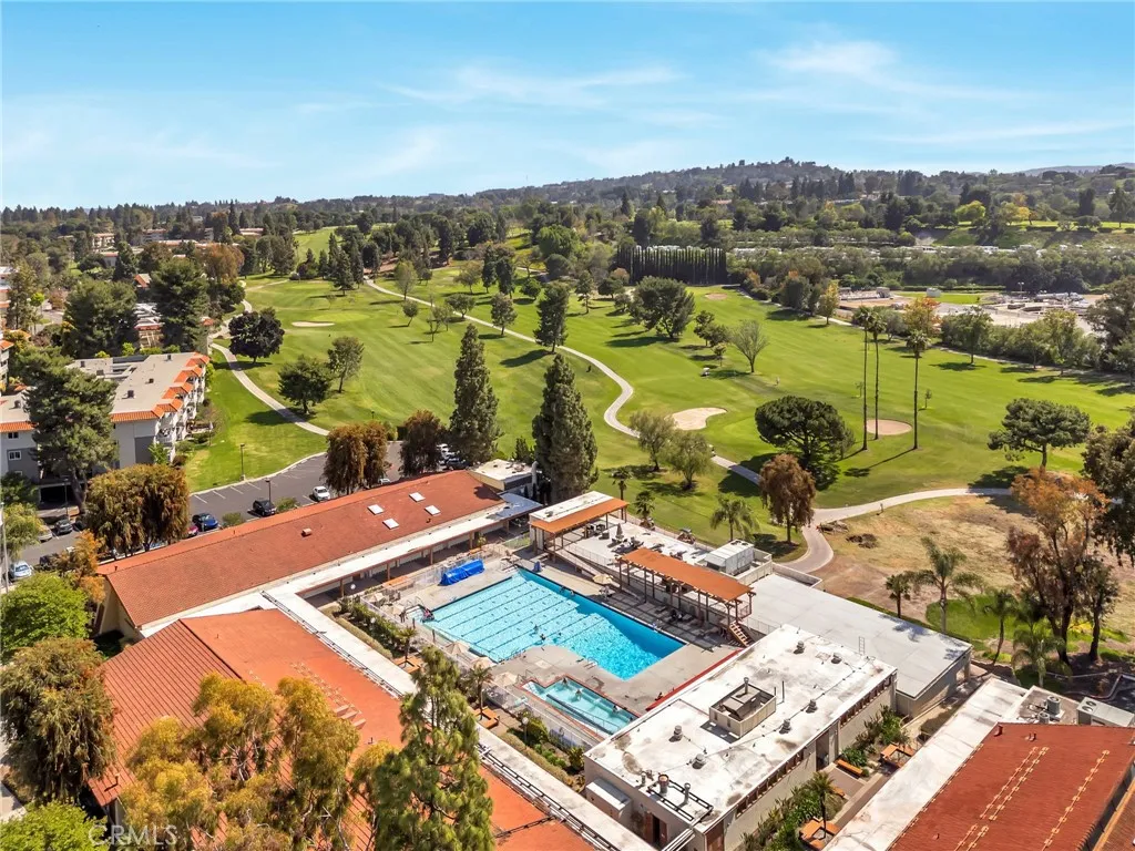 225 Avenida Majorca N, Laguna Woods, California 92637 home-pic-43