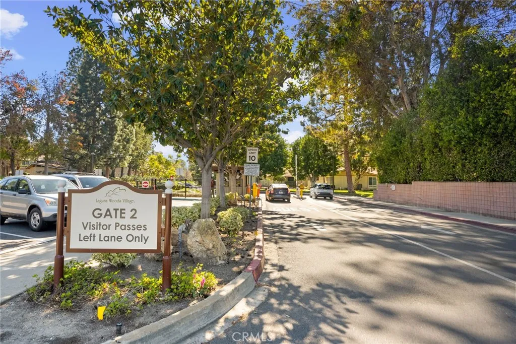 225 Avenida Majorca N, Laguna Woods, California 92637 home-pic-45