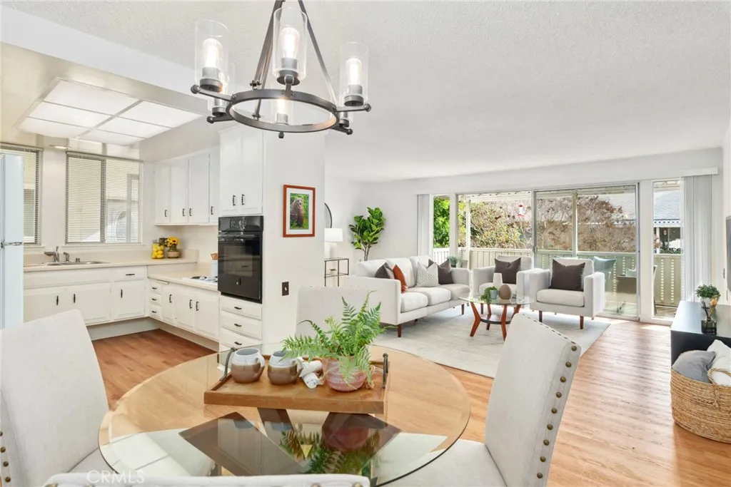 225 Avenida Majorca N, Laguna Woods, California 92637 home-pic-10
