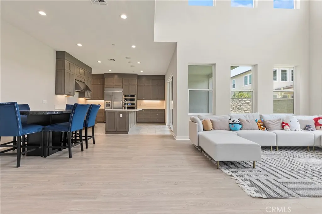 120 Holliston, Lake Forest, California 92630 home-pic-8