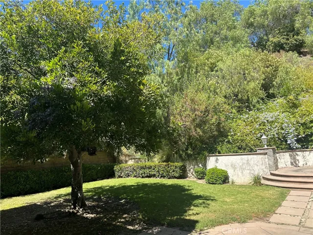 20639 Circulo Loma, Yorba Linda, California 92887