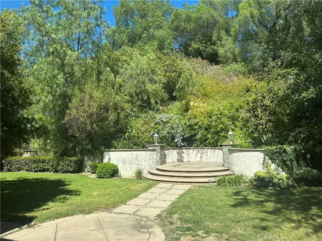 20639 Circulo Loma, Yorba Linda, California 92887