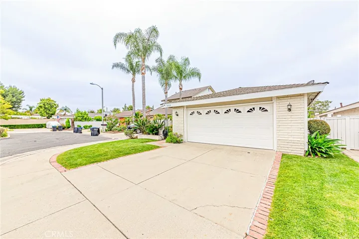 25312 Cassandra Court, Mission Viejo, California 92691