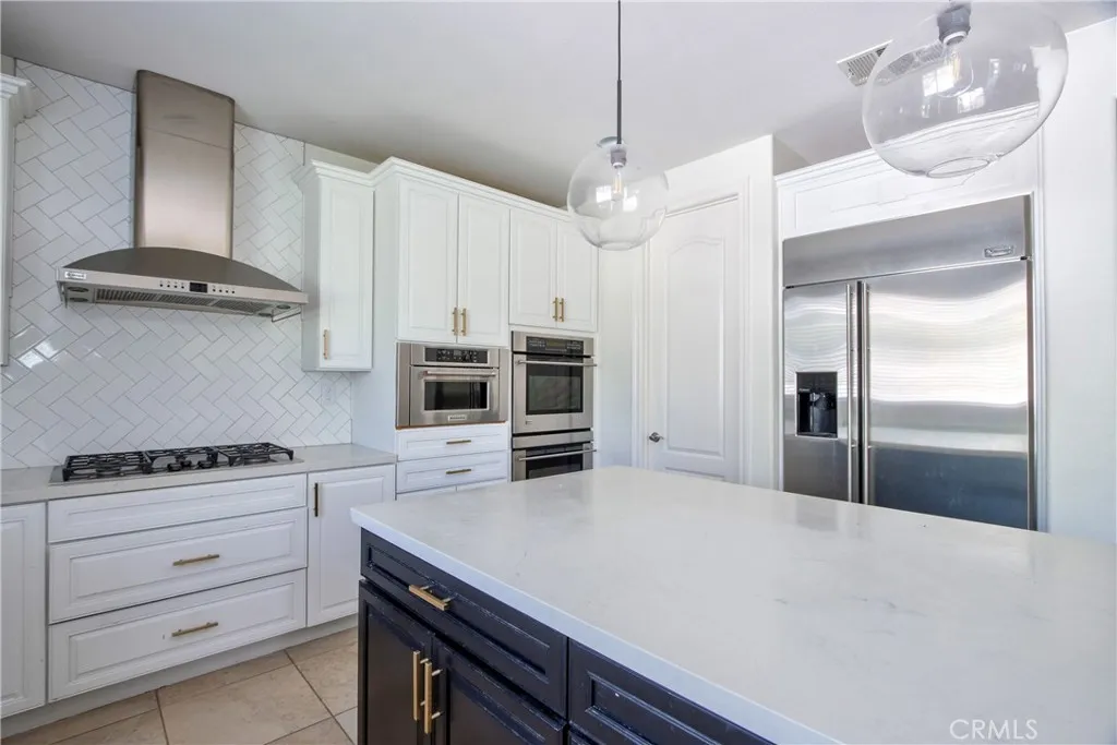 45118 Riverstone Court, Temecula, California 92592 home-pic-14