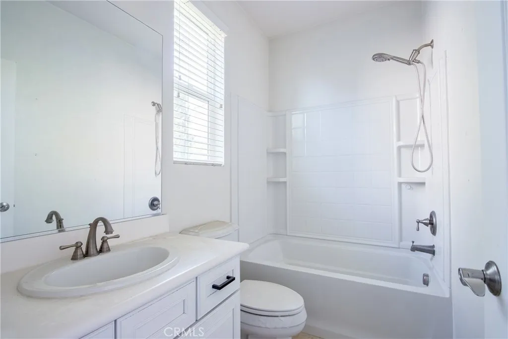 45118 Riverstone Court, Temecula, California 92592 home-pic-27