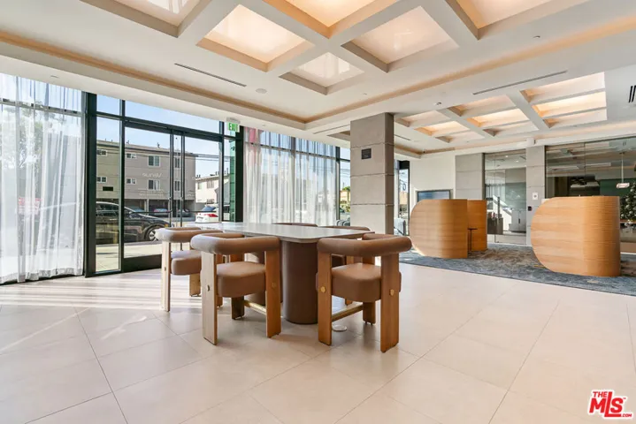 3688 Overland Avenue 623, Los Angeles, California 90034