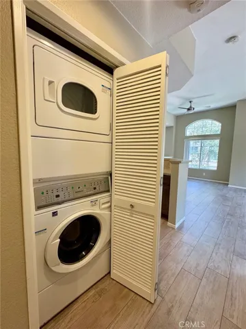 Speedqueen washer and dryer included