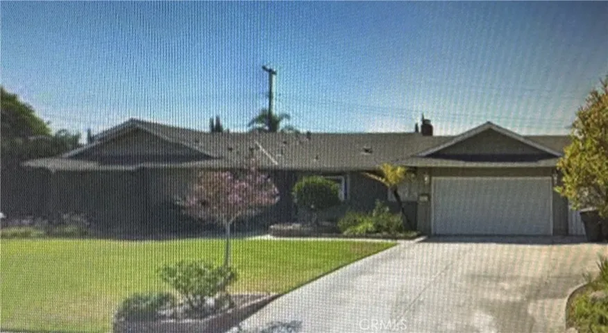 16722 Huggins Avenue, Yorba Linda, California 92886