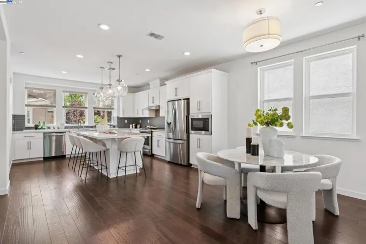 121 Ashton Way, Pleasant Hill, California 94523
