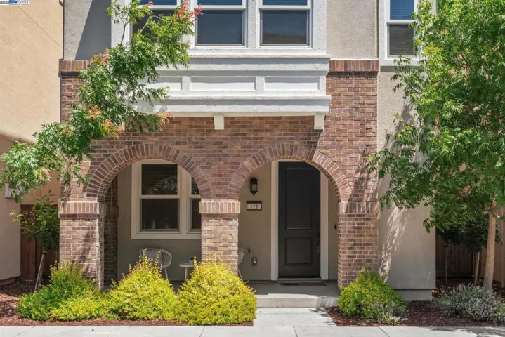 121 Ashton Way, Pleasant Hill, California 94523