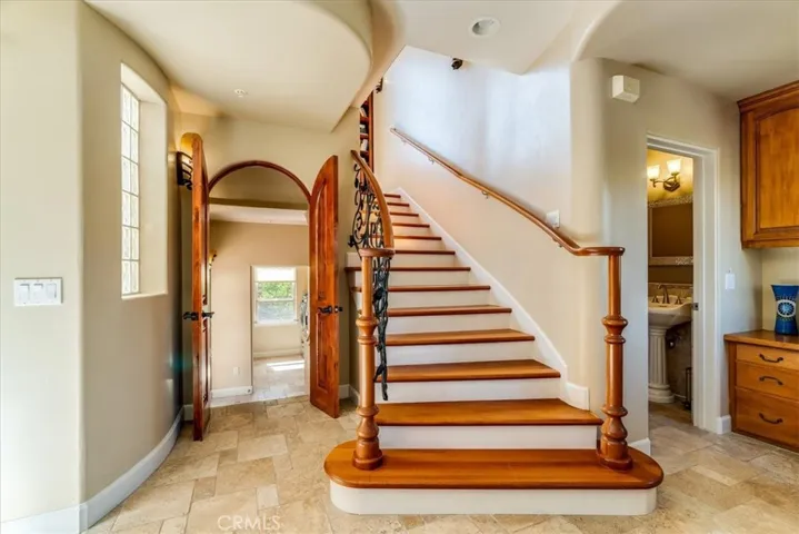 2699 Meadow Street, San Luis Obispo, California 93401