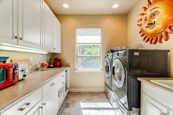 2699 Meadow Street, San Luis Obispo, California 93401