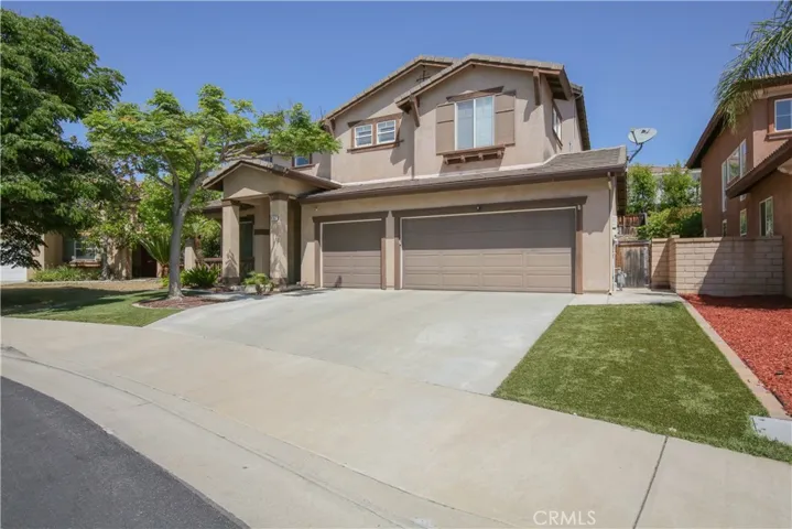 41157 Arron Court, Murrieta, California 92562
