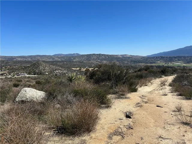 South facing view towards Palomar Mountains