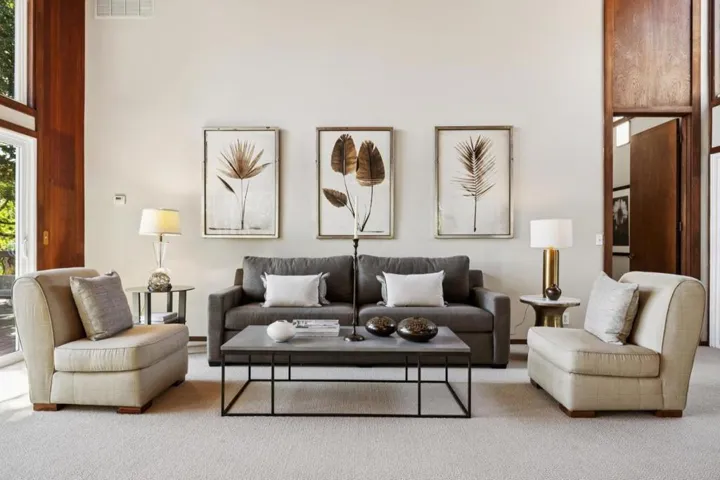 10605 Berkshire Drive, Los Altos Hills, California 94024