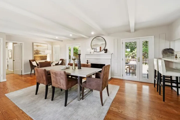 10605 Berkshire Drive, Los Altos Hills, California 94024