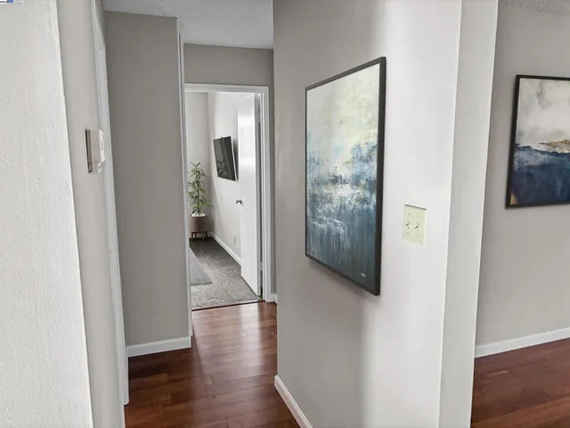 VIRTUALLY STAGED