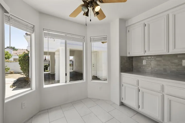 4958 Alicante Way, Oceanside, California 92056