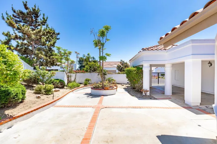 4958 Alicante Way, Oceanside, California 92056