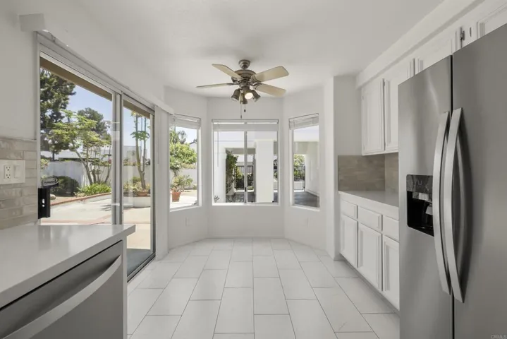 4958 Alicante Way, Oceanside, California 92056