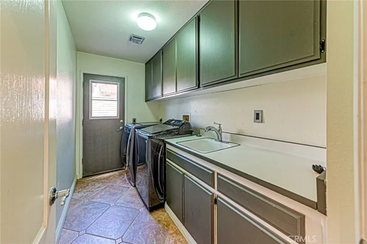21820 Todd Avenue, Yorba Linda, California 92887