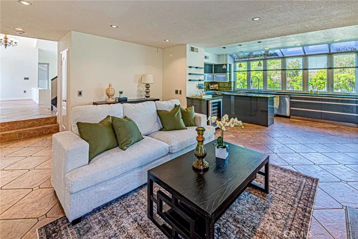 21820 Todd Avenue, Yorba Linda, California 92887
