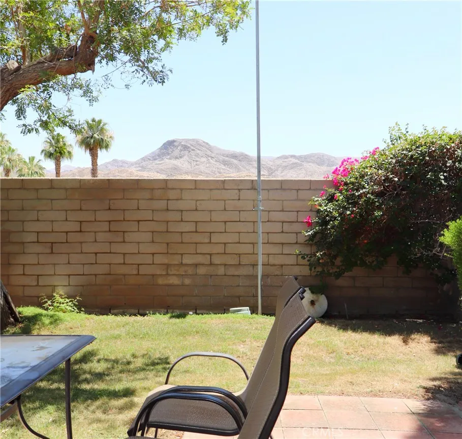 68893 Calle Monforte, Cathedral City, California 92234 home-pic-19