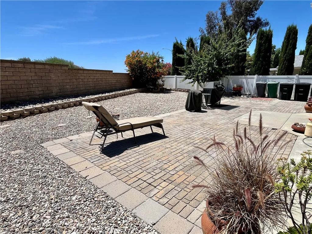 10980 Bel Air Drive, Cherry Valley, California 92223 home-pic-18