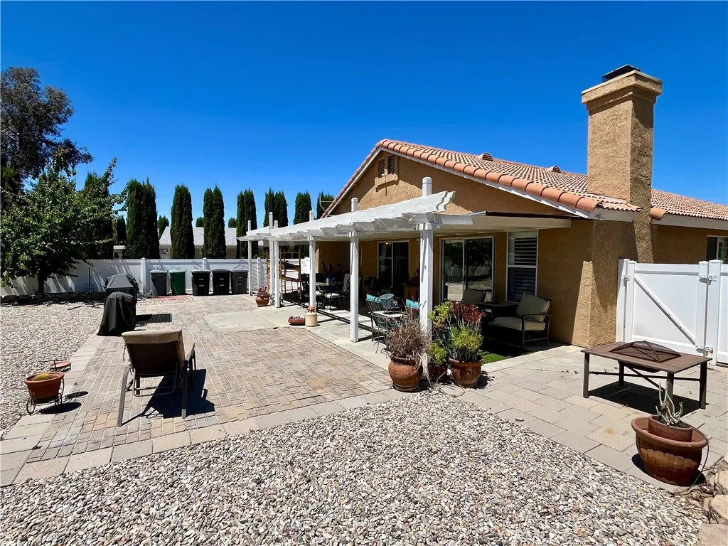 10980 Bel Air Drive, Cherry Valley, California 92223 home-pic-17