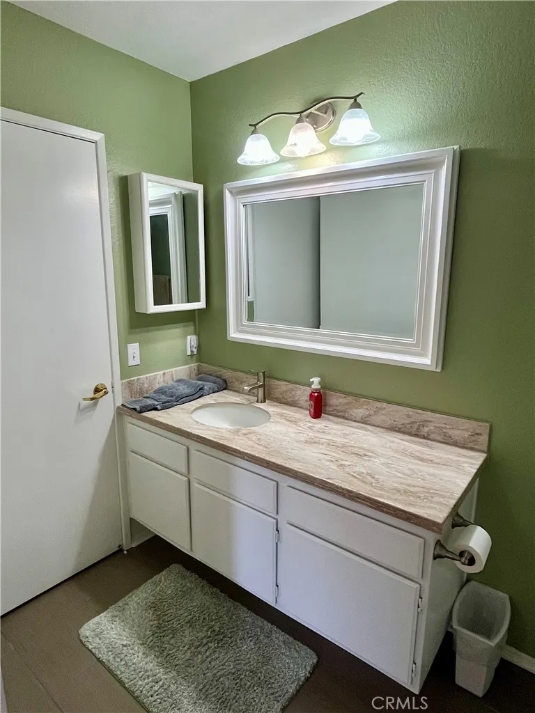 10980 Bel Air Drive, Cherry Valley, California 92223 home-pic-14