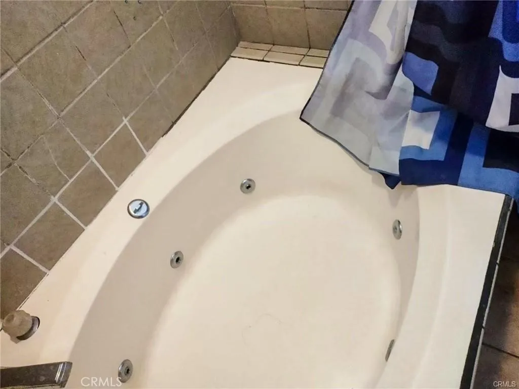 2823 Budau Avenue, Los Angeles, California 90032 home-pic-11