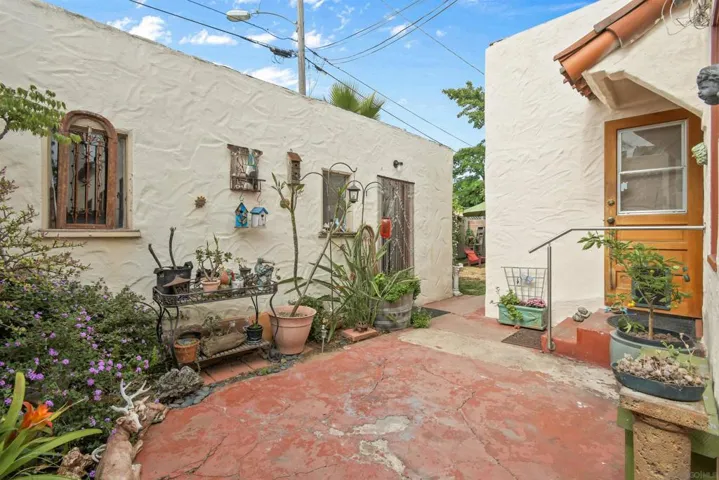 1032 Alberta Pl, San Diego, California 92103