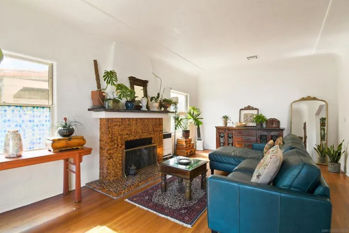 1032 Alberta Pl, San Diego, California 92103