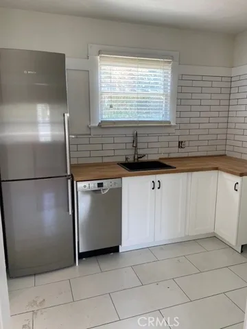 128 1/2 W Brookdale Place, Fullerton, California 92832